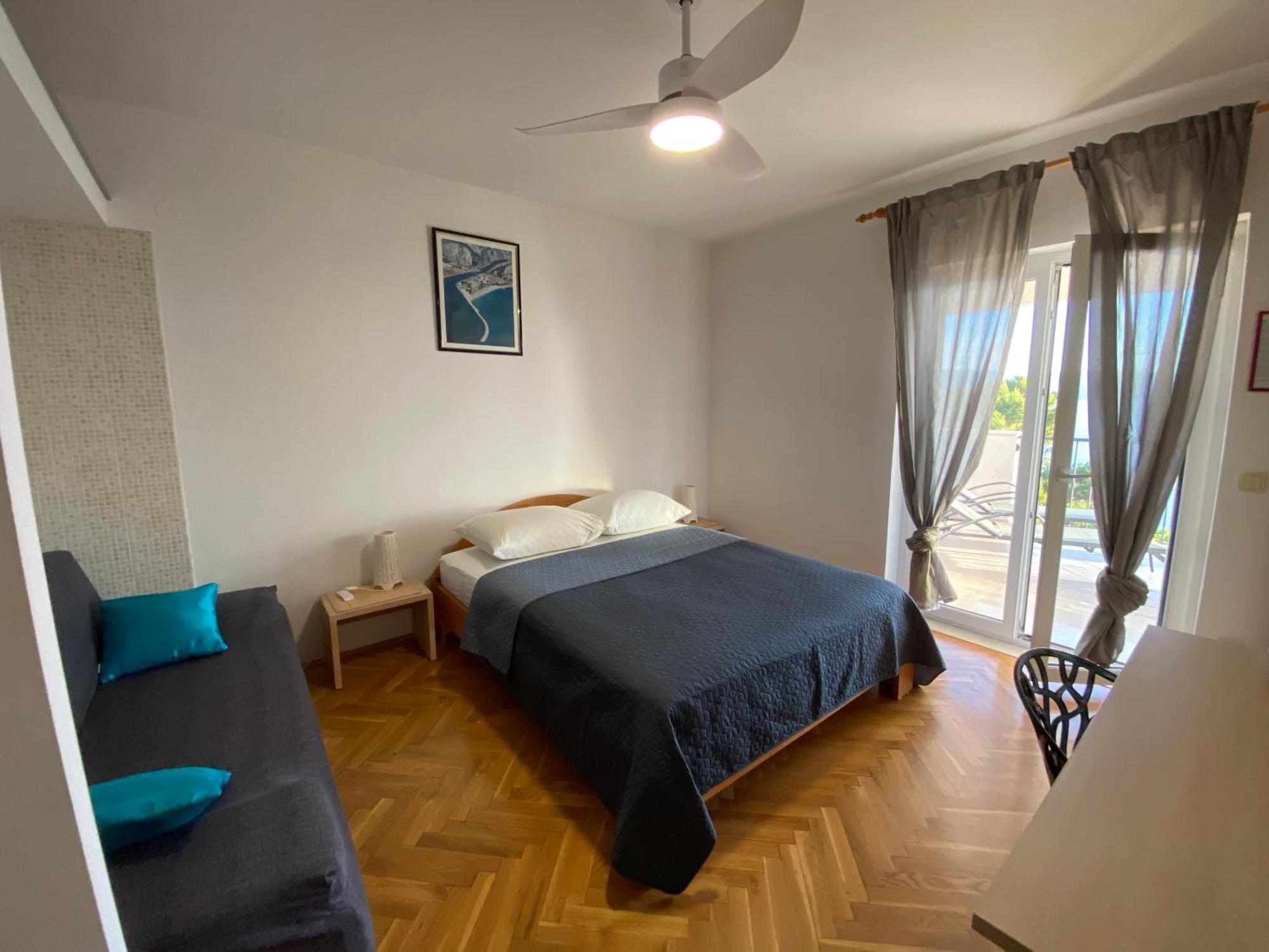 Apartmani Mateo أوميس المظهر الخارجي الصورة